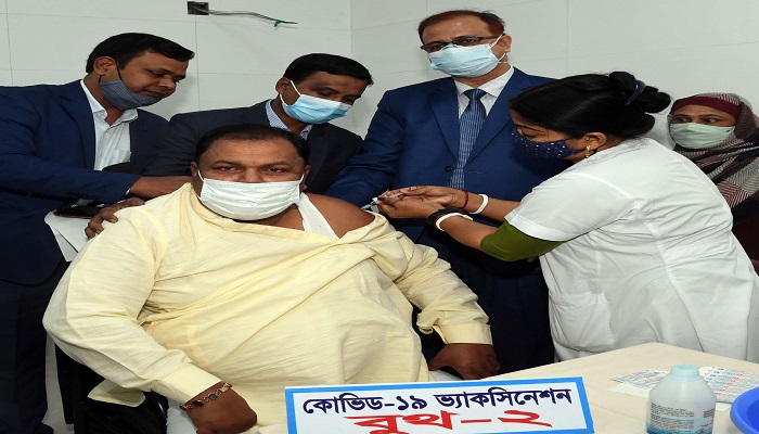 প্রাথমিক বিদ্যালয়ের শিক্ষকদের টিকা নেয়ার আহ্বান গণশিক্ষা প্রতিমন্ত্রীর