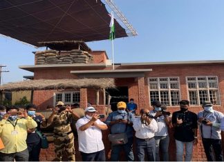 এগিয়ে চলছে ‘বঙ্গবন্ধু’ বায়োপিকের কাজ : মুম্বাইতে চিত্রায়ণ পরিদর্শনে তথ্যমন্ত্রী