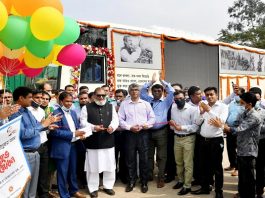 ভ্রাম্যমাণ মুক্তিযুদ্ধ জাদুঘর চালু