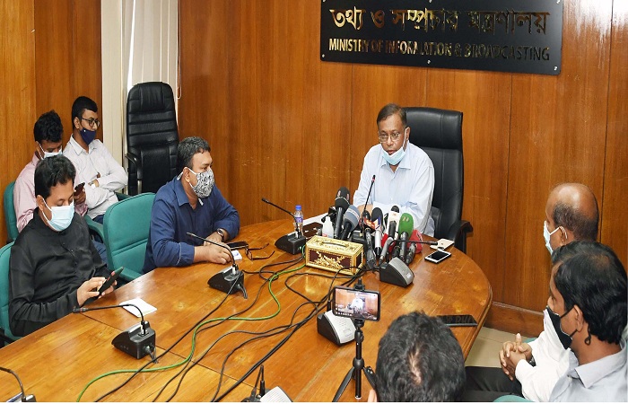 বিএনপি নেতারা টিকা নিয়ে বরাবরই বিভ্রান্তি ছড়িয়েছেন -তথ্যমন্ত্রী
