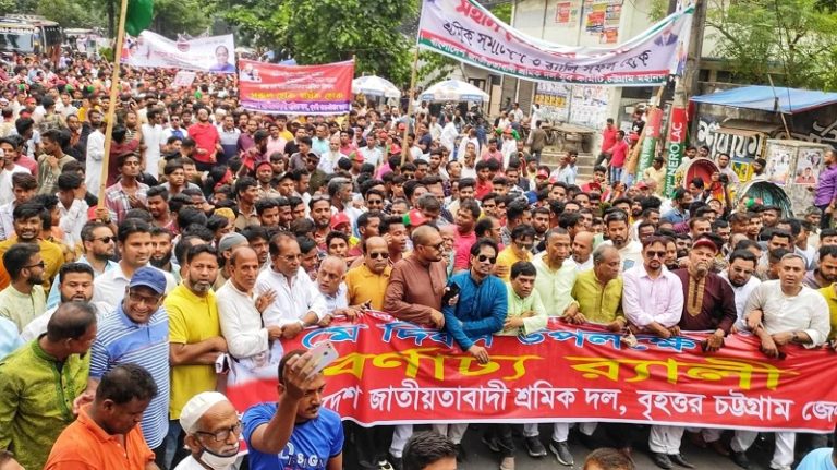 রক্তবিহীন কোন সংগ্রাম কখনো সফল হয়নি : নোমান রক্তবিহীন কোন সংগ্রাম কখনো সফল হয়নি : নোমান