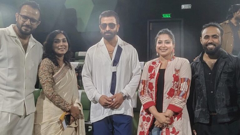 স্টার সিনেপ্লেক্সে ‘বরবাদ’ দেখলেন শাকিব খান