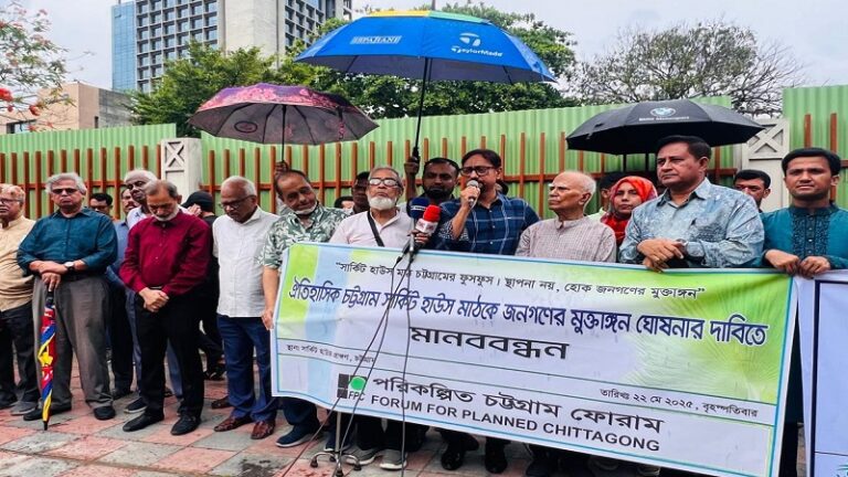  সার্কিট হাউজ মাঠে ‘গ্রিন পার্ক’ করতে চান মেয়র শাহাদাত